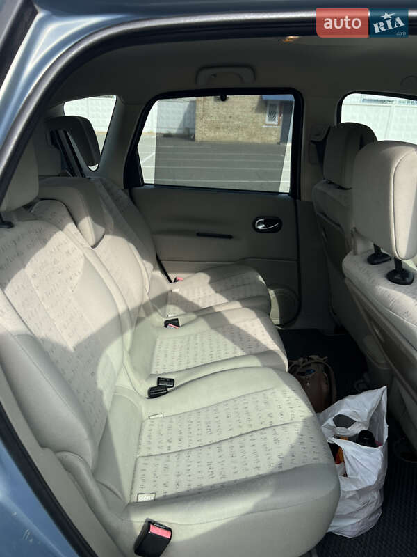 Минивэн Renault Scenic 2006 в Киеве