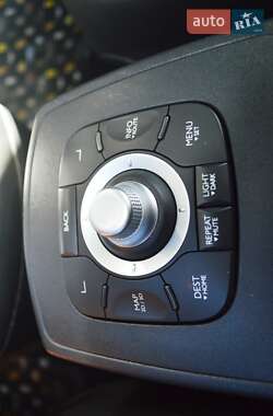 Минивэн Renault Scenic 2013 в 