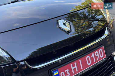 Минивэн Renault Scenic 2013 в 