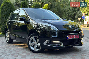 Минивэн Renault Scenic 2013 в 