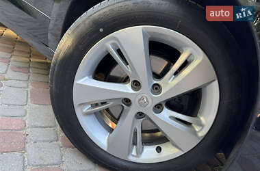Минивэн Renault Scenic 2013 в 