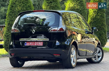 Минивэн Renault Scenic 2013 в 