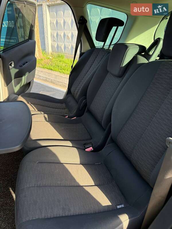 Минивэн Renault Scenic 2007 в Киеве фото 5 Минивэн Renault Scenic 2007 в Киеве