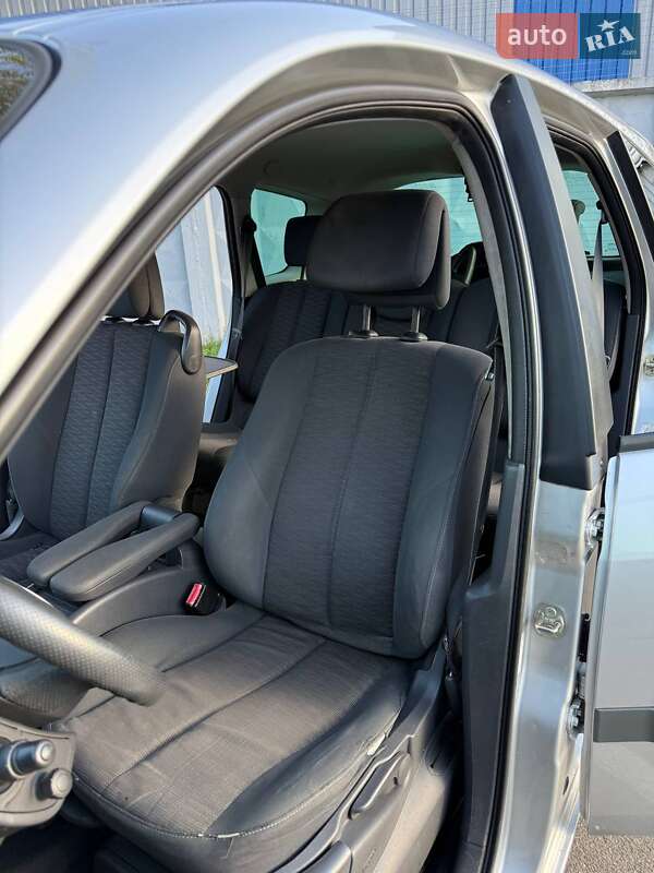 Минивэн Renault Scenic 2007 в Киеве фото 19 Минивэн Renault Scenic 2007 в Киеве