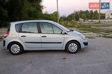 Минивэн Renault Scenic 2005 в 