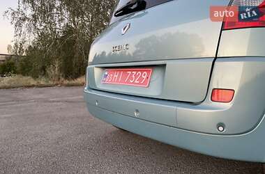 Минивэн Renault Scenic 2008 в 