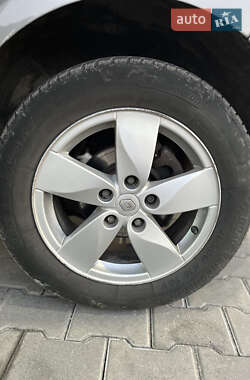 Минивэн Renault Scenic 2010 в 