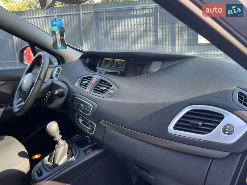 Минивэн Renault Scenic 2009 в Виннице
