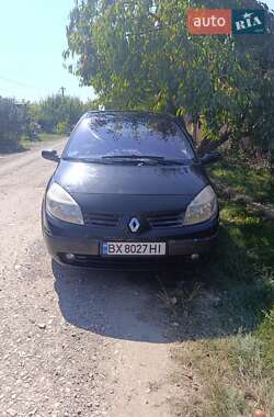 Минивэн Renault Scenic 2003 в 