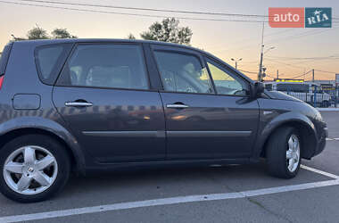 Минивэн Renault Scenic 2008 в 