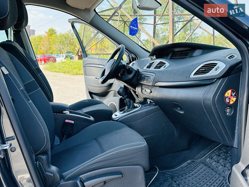 Минивэн Renault Scenic 2009 в Харькове