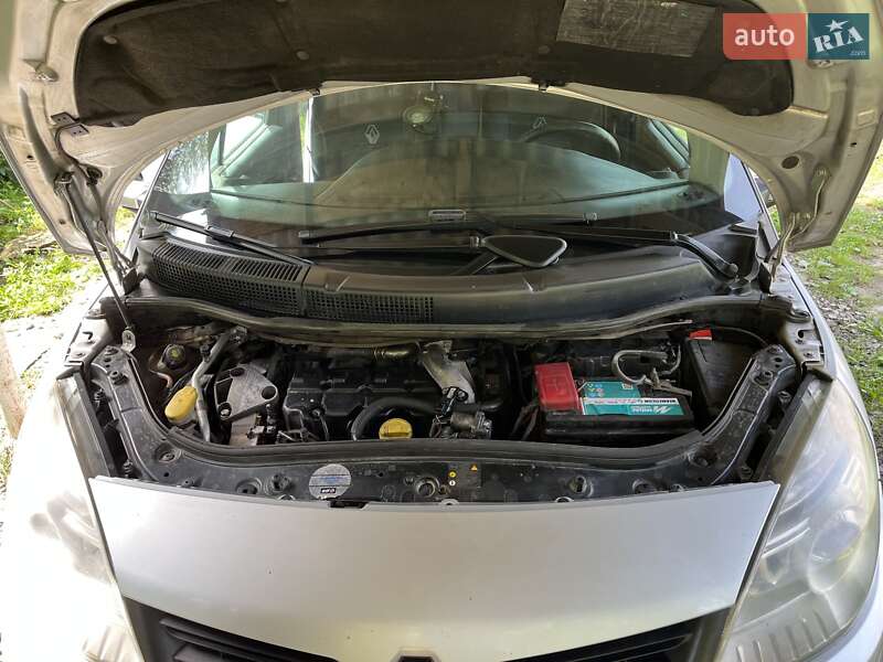 Минивэн Renault Scenic 2008 в Сумах фото 12 Минивэн Renault Scenic 2008 в Сумах