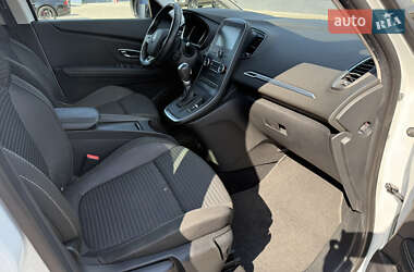 Минивэн Renault Scenic 2019 в 