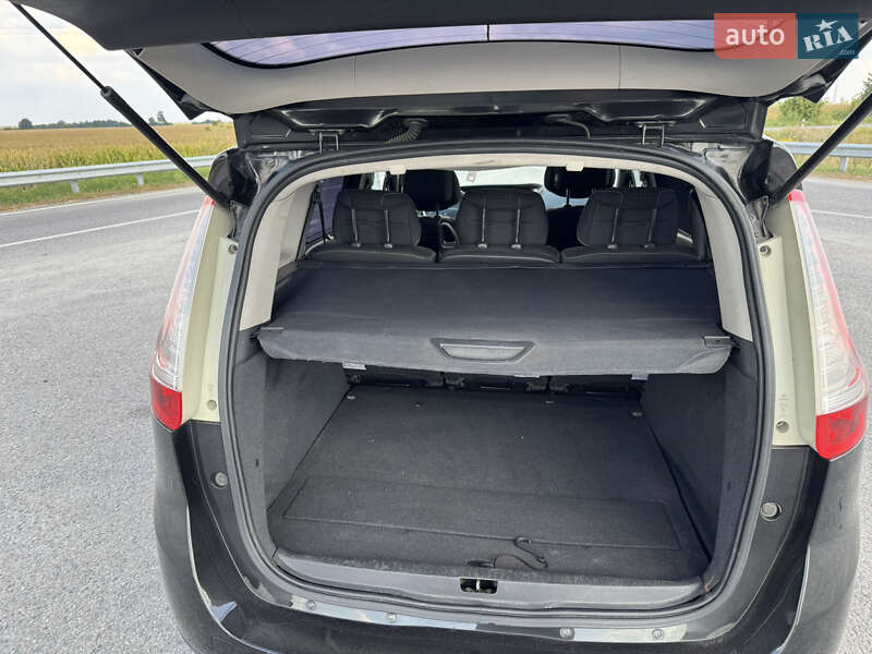 Минивэн Renault Scenic 2010 в Киеве