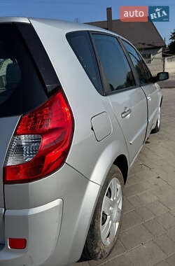 Минивэн Renault Scenic 2007 в 