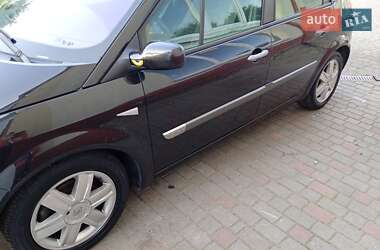 Минивэн Renault Scenic 2003 в 