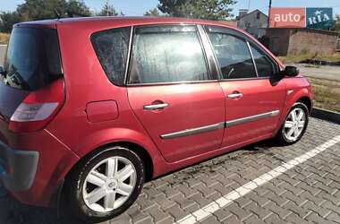 Мінівен Renault Scenic 2004 в  фото 14 Мінівен Renault Scenic 2004 в