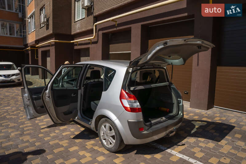 Мінівен Renault Scenic 2006 в Вінниці