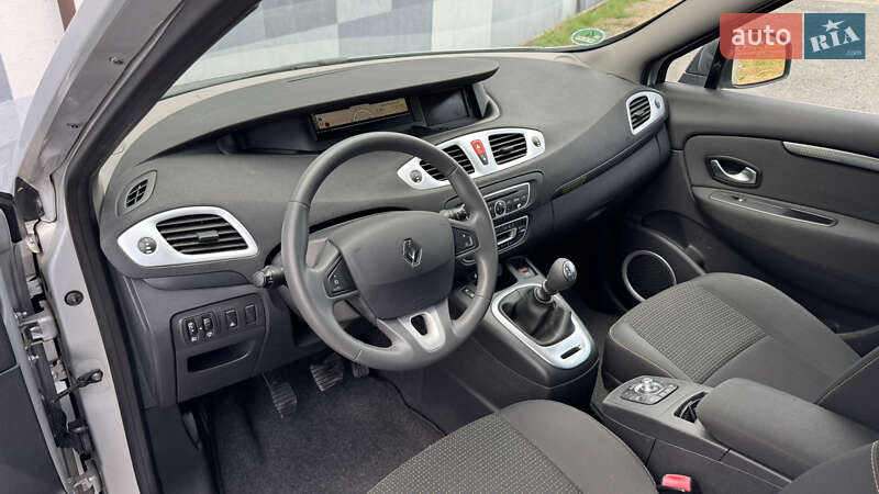 Мінівен Renault Scenic 2009 в Вінниці