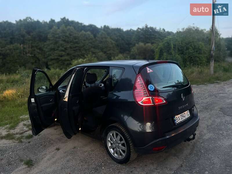 Минивэн Renault Scenic 2010 в Хмельницком