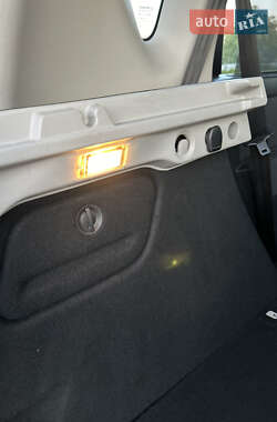Минивэн Renault Scenic 2013 в 
