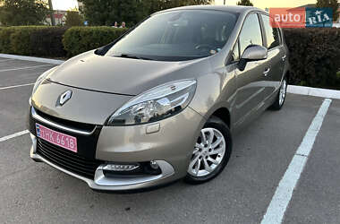 Минивэн Renault Scenic 2013 в 