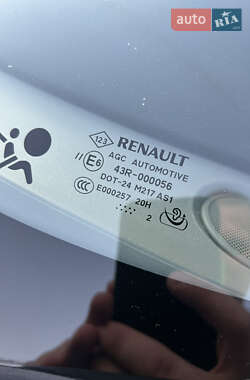 Минивэн Renault Scenic 2013 в 