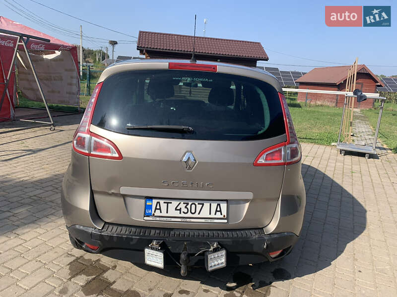 Минивэн Renault Scenic 2009 в Ивано-Франковске