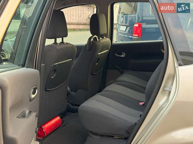 Минивэн Renault Scenic 2007 в Киеве