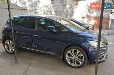 Минивэн Renault Scenic 2018 в 