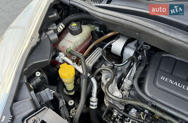 Минивэн Renault Scenic 2011 в 