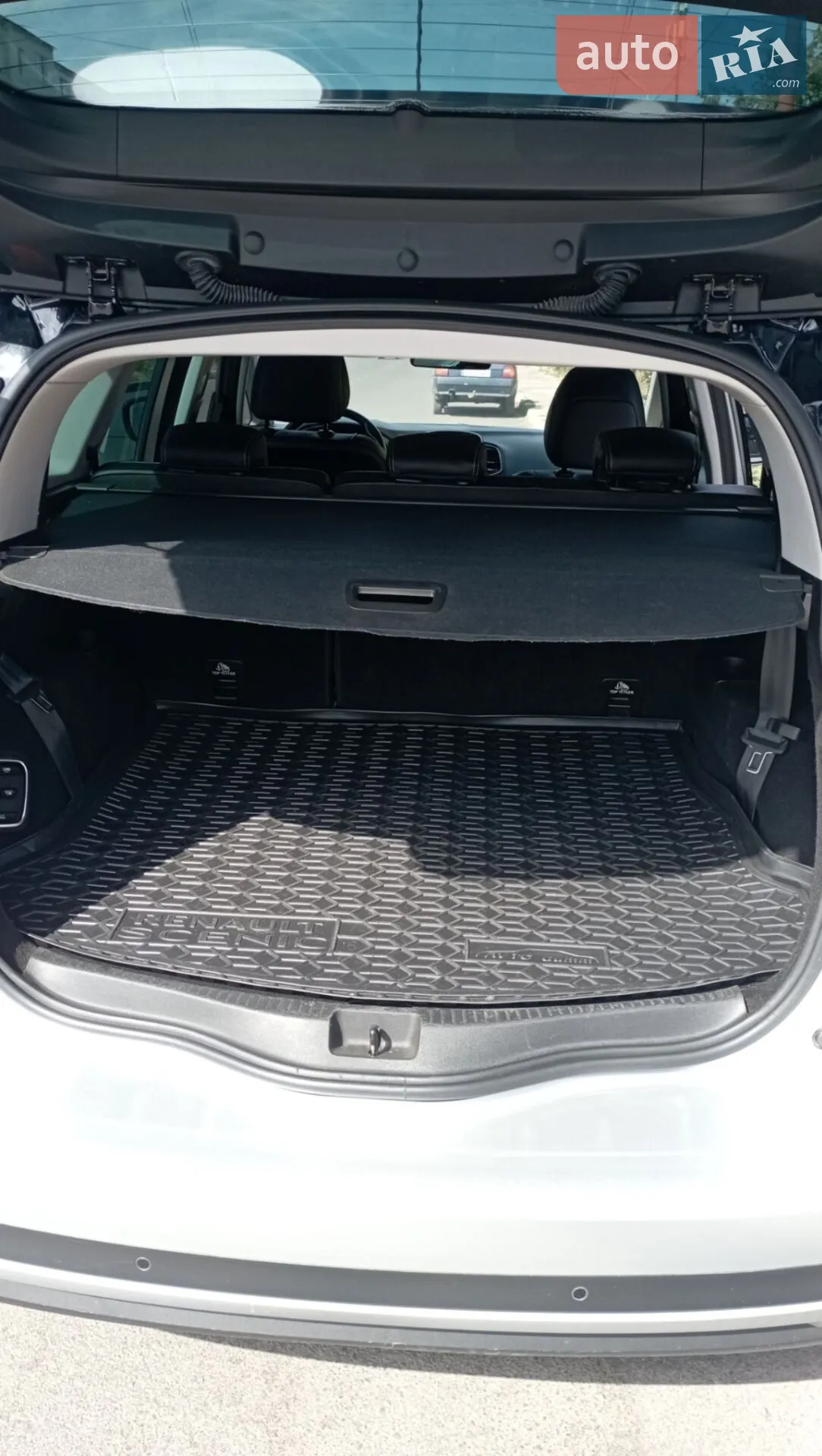 2019 Renault Scenic - мініатюра 11