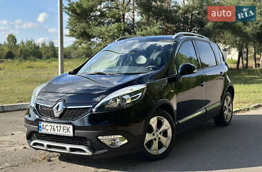 Минивэн Renault Scenic 2014 в 
