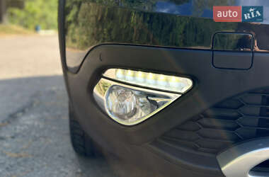 Минивэн Renault Scenic 2014 в 