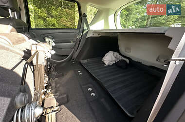 Минивэн Renault Scenic 2014 в 