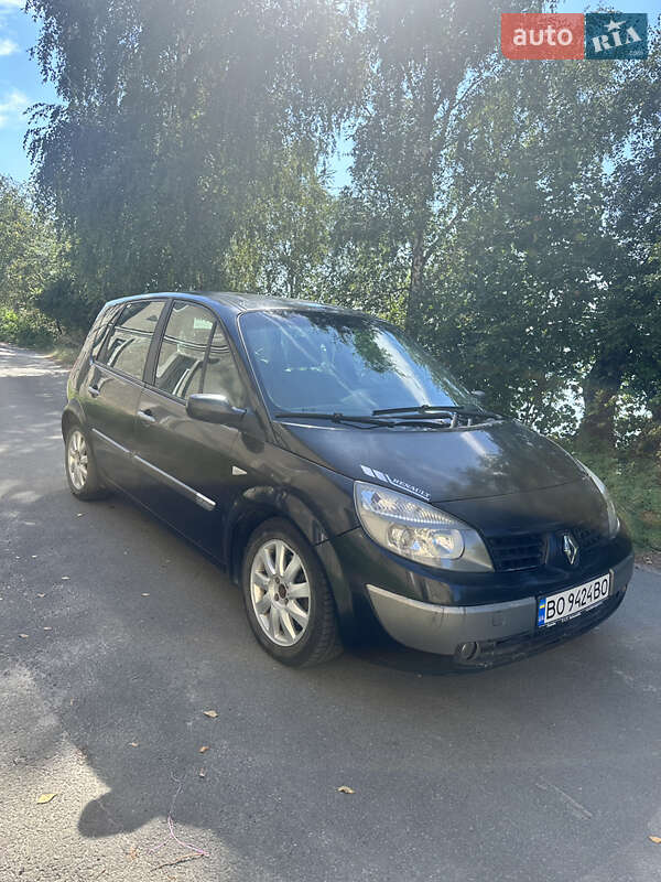 Минивэн Renault Scenic 2004 в Изяславе