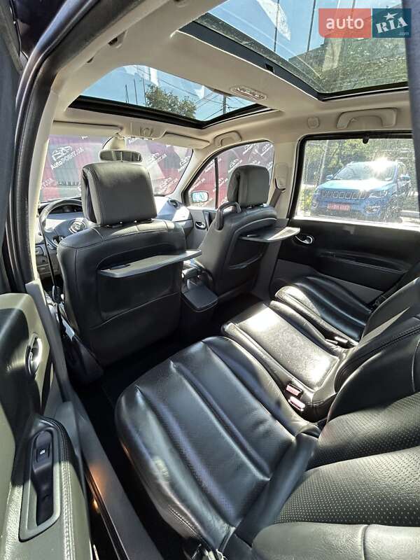 Минивэн Renault Scenic 2006 в Сумах