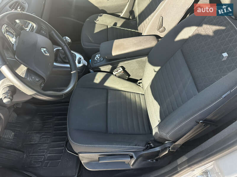 Минивэн Renault Scenic 2015 в Львове