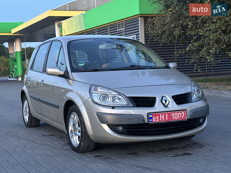 Минивэн Renault Scenic 2007 в 