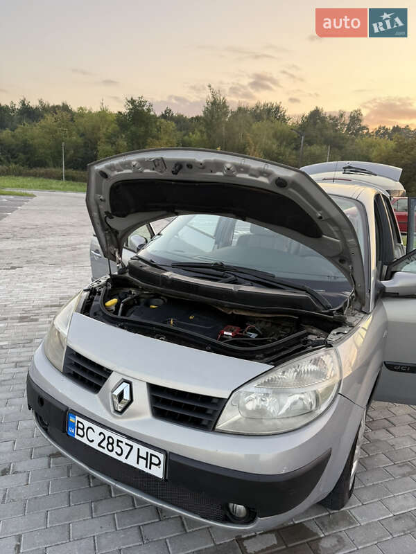 Минивэн Renault Scenic 2003 в Львове