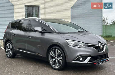 Минивэн Renault Scenic 2017 в 