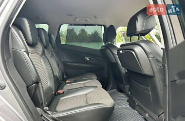 Минивэн Renault Scenic 2017 в 