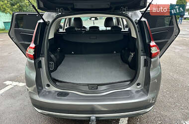 Минивэн Renault Scenic 2017 в 