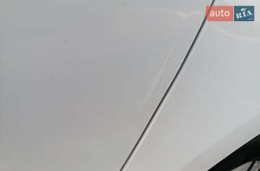 Минивэн Renault Scenic 2011 в 