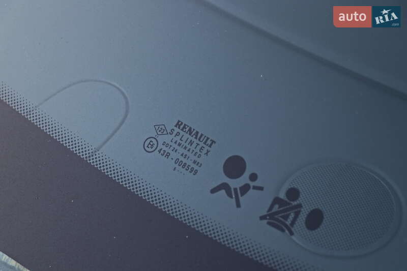 Минивэн Renault Scenic 2005 в Кременчуге фото 5 Минивэн Renault Scenic 2005 в Кременчуге