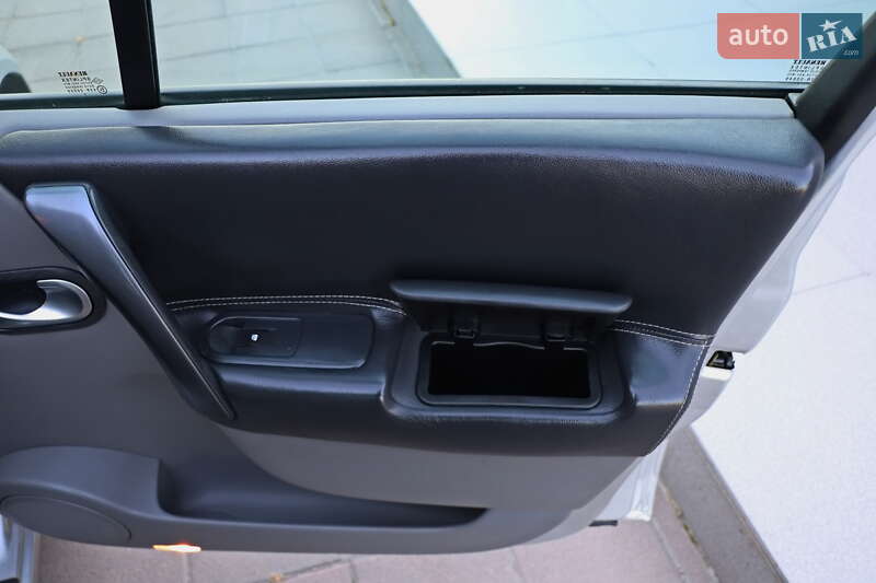 Минивэн Renault Scenic 2005 в Кременчуге фото 15 Минивэн Renault Scenic 2005 в Кременчуге