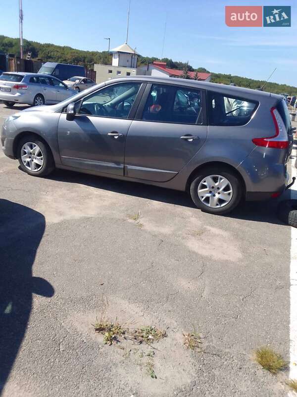Мінівен Renault Scenic 2011 в Вінниці фото 4 Мінівен Renault Scenic 2011 в Вінниці