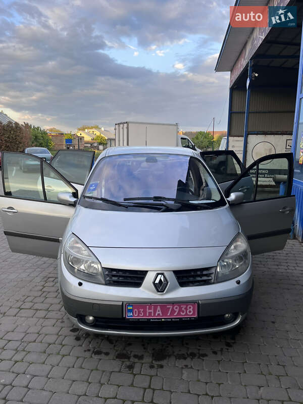Минивэн Renault Scenic 2005 в Черновцах