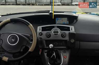 Минивэн Renault Scenic 2008 в 