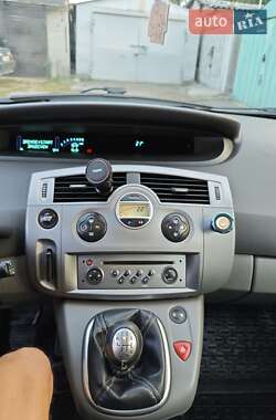 Минивэн Renault Scenic 2008 в 